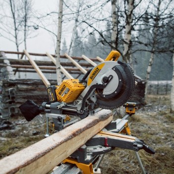 Akku-/netz-paneelsäge 305mm 54V XR FLEXVOLT + Akkus DHS780 DeWalt