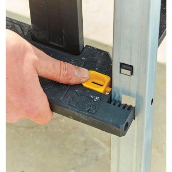 Werkzeugbox mit Tritt FATMAX FMST81083-1 Stanley