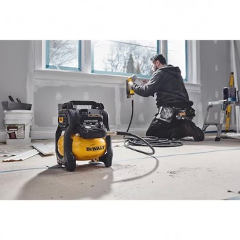 Kompressor 10L 18V XR DCC1018N DeWalt