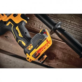 Perceuse à percussion XRP 18V DCD999NT DeWalt