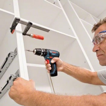 Akku-Schlagbohrschrauber GSB 12V-15 Bosch