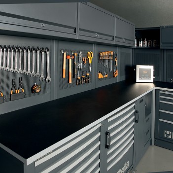 Mobilier d’atelier en angle 8 éléments RSC50 2.0 I Beta