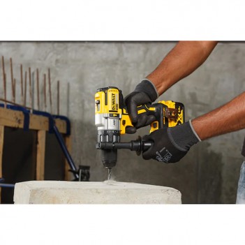 Perceuse à percussion XRP 18V + 3 Accus 5Ah DCD996P3 DeWalt