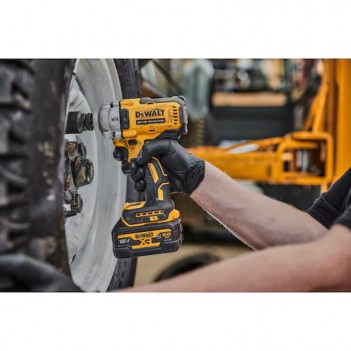 Schlagschrauber 1/2“ 18V 813Nm DCF891NT DeWalt