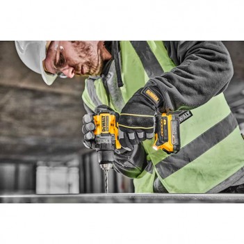 Bohrschrauber XR 18V DCD800NT DeWalt