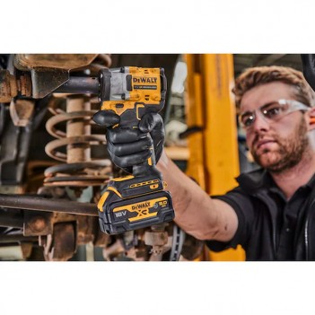 Kompakter Schlagschrauber 1/2" XR 18V DCF921NT DeWalt