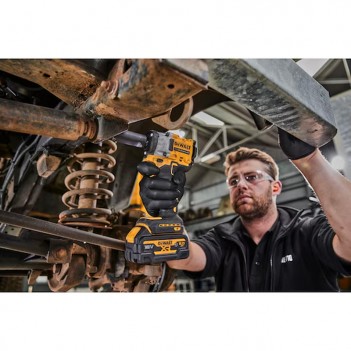 Kompakter Schlagschrauber 1/2" XR 18V DCF921NT DeWalt