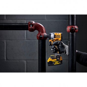 Kompakter Schlagschrauber 1/2" XR 18V DCF921NT DeWalt