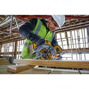 Akku-handkreissäge 190 mm 54V XR FLEXVOLT DCS578NT DeWalt