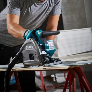 Akku-Eintauch-Kreissäge 40Vmax XGT SP001GZ03 Makita