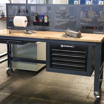 Werkbank 2000 mm, massive Buche WB 630 Stahlwille