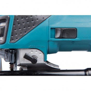Scie sauteuse orbitale Makita 4351FCTJ