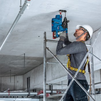 Akku-Bohrhammer SDS plus GBH 18V-24 C Bosch