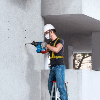 Akku-Bohrhammer SDS plus GBH 18V-24 C Bosch