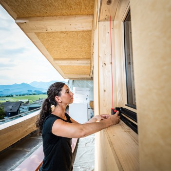 Digitales Maßband 5 m mit Laser-Entfernungsmesser METEC SOLA