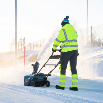 Fraiseuse à neige à accu 40V XGT SN001GZ Makita
