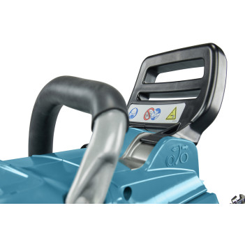 Akku-Kettensäge XGT 40Vmax 40cm + 1 Akku 5Ah und Ladegerät UC012GT101 Makita