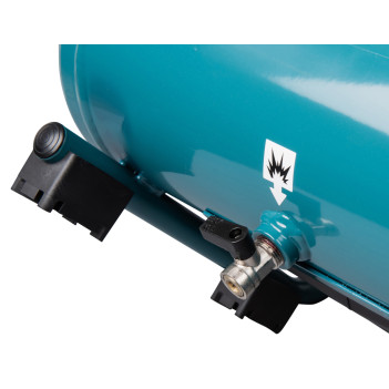 Compresseur à air XGT 40Vmax AC001GZ Makita
