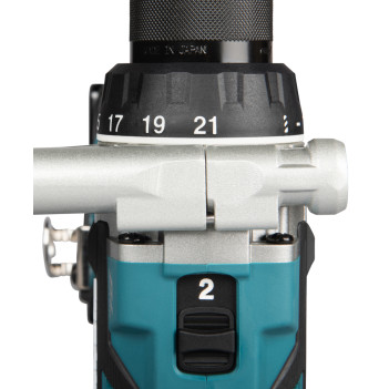 Perceuse-visseuse LXT 18V + 2 accus 5Ah et chargeur DDF492RTJ Makita