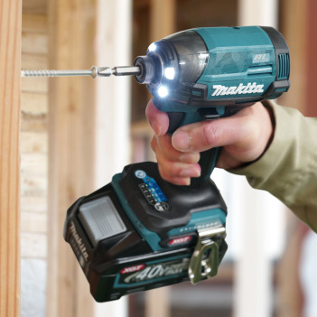 Visseuse à choc XGT 40Vmax TD002GZ01 Makita