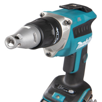 Akku-Schrauber LXT 18V + 2 Akkus 5Ah und Ladegerät DFS452RTJ Makita