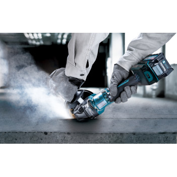 Akku-Winkelschleifer XGT 40Vmax 125mm + 2 Akkus 4Ah und Ladegerät GA023GM201 Makita