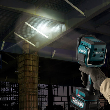 LED-Stablampe XGT 40Vmax ML007G Makita