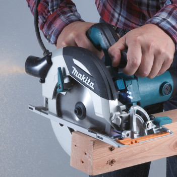 Scie circulaire électrique 400W 190mm HS7100 Makita