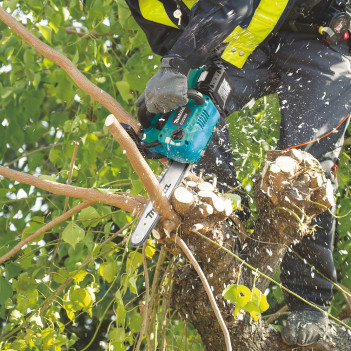 Akku-Kettensäge LXT 18V 25cm DUC254CZ Makita