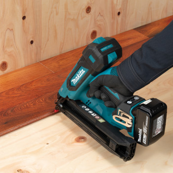 Cloueuse LXT 18V 64mm DBN620ZJ Makita