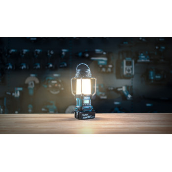 Radio avec lanterne LXT 14,4V 18V DMR056 Makita