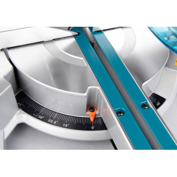 Scie à onglets 1200W 216/30mm LS0816F Makita