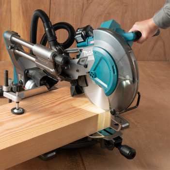 Scie à onglets XGT 40Vmax 260/30mm LS004GZ01 Makita