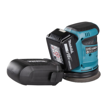 Ponceuse excentrique LXT 18V 125mm + 2 accus 5Ah et chargeur DBO180RTJ Makita