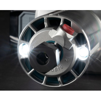 Akku-Einhandfräse / Kantenfräse XGT 40Vmax 6mm + 2 Akkus 4Ah und Ladegerät RT001GM205 Makita