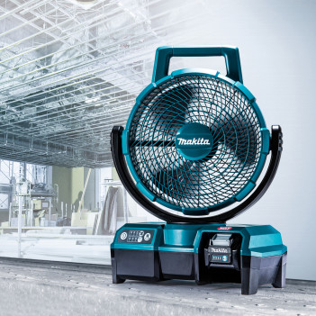 Tragbarer Akku-Ventilator XGT 40Vmax 235mm CF001GZ Makita