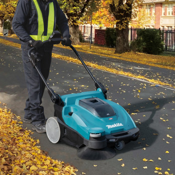 Balayeuse aspirante à accu XGT 40Vmax VS001GZ Makita