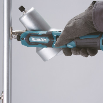 Akku-Schlagschrauber 7,2V + 2 Akkus 1,5Ah und Ladegerät TD022DSE Makita