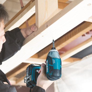 Visseuse à choc « Oil-Impulse » LXT 18V DTS141ZJ Makita
