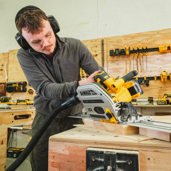 Akku-Tauchkreissäge XR 18V Brushless DCS525NT-XJ DeWalt