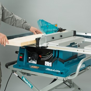 Tischkreissäge Ø 260/30 mm 2704N Makita