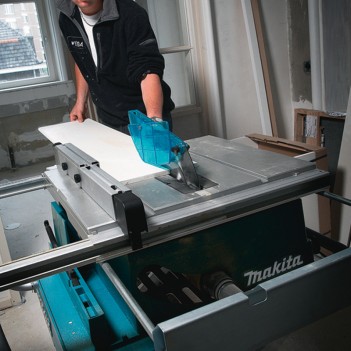 Tischkreissäge Ø 260/30 mm 2704N Makita